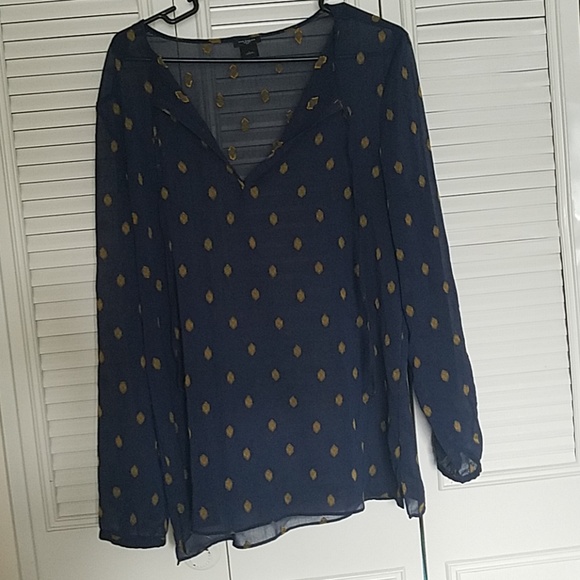Ann Taylor Tops - 🌻🌻Ann Taylor Blouse